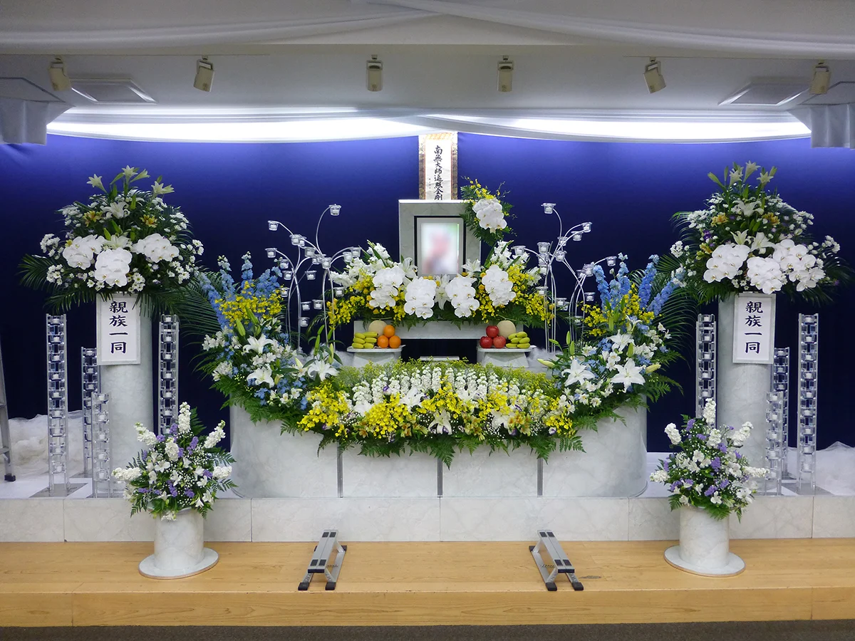 敬愛シビックホール堺の一般葬フリープランの祭壇例２
